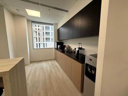 UE Square (D9), Office #629213991